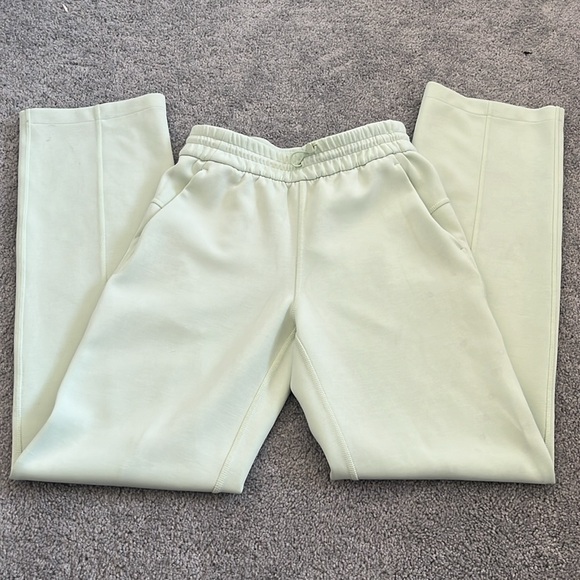 Lululemon Softstreme High-Rise Pant - Picture 4 of 8